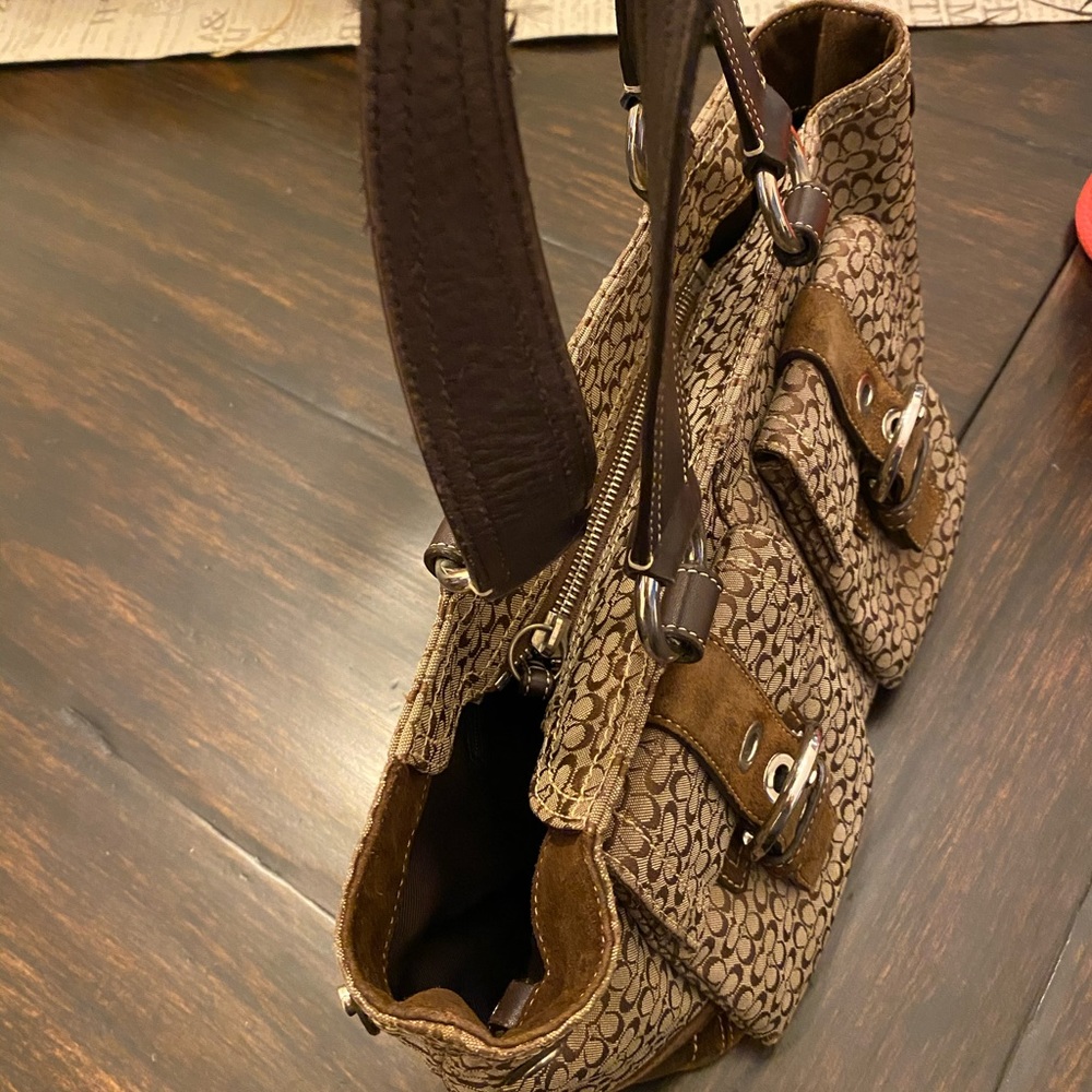 Coach Handbag - Picture 4 of 5